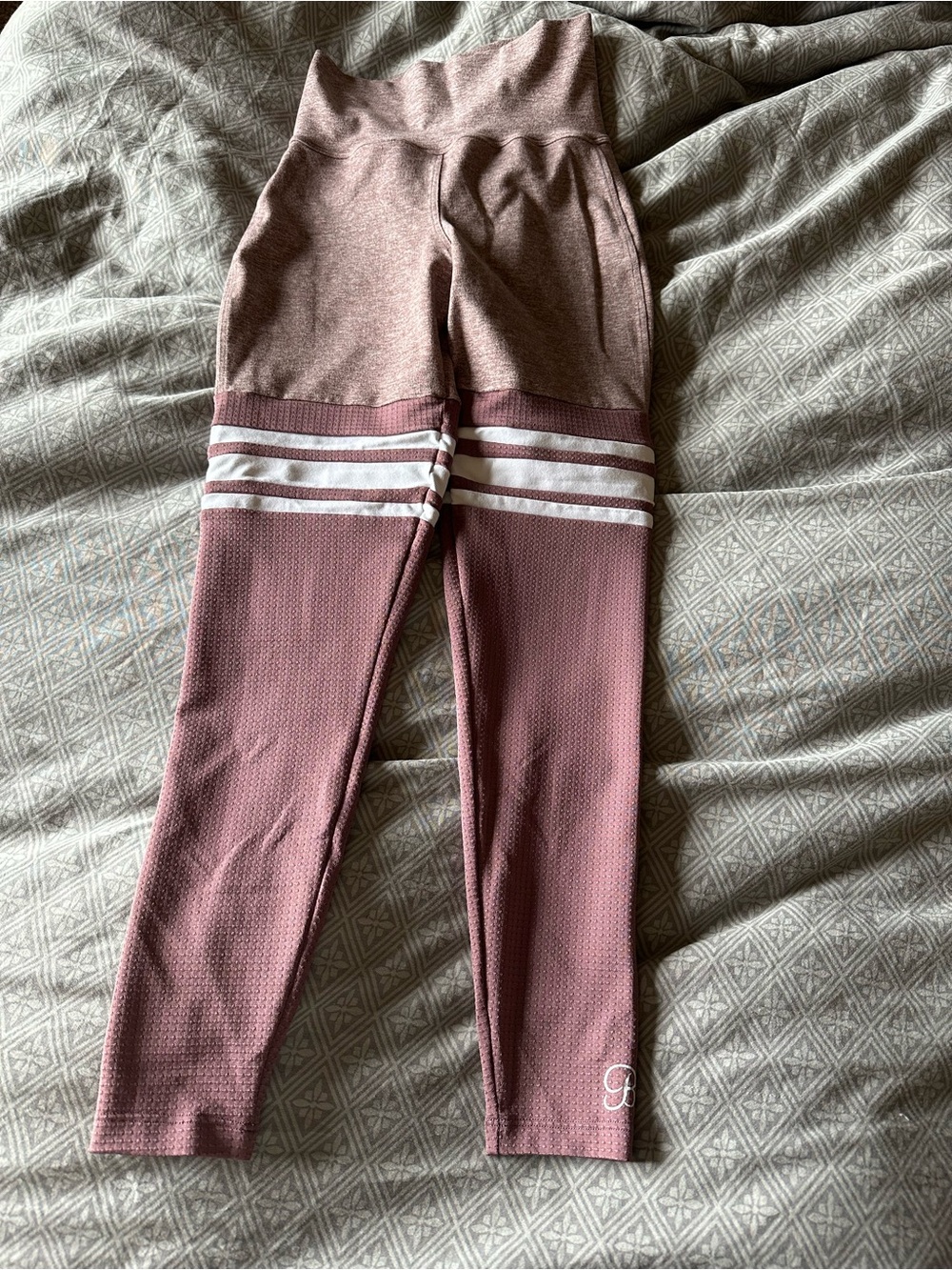 Bombshell Sportswear Mauve Pink High-Waist Leggings with White Stripes